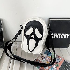 Scream - Ghost Face Crossbody Purse (White)